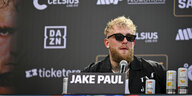 Jake Paul bei einer Pressekonferenz